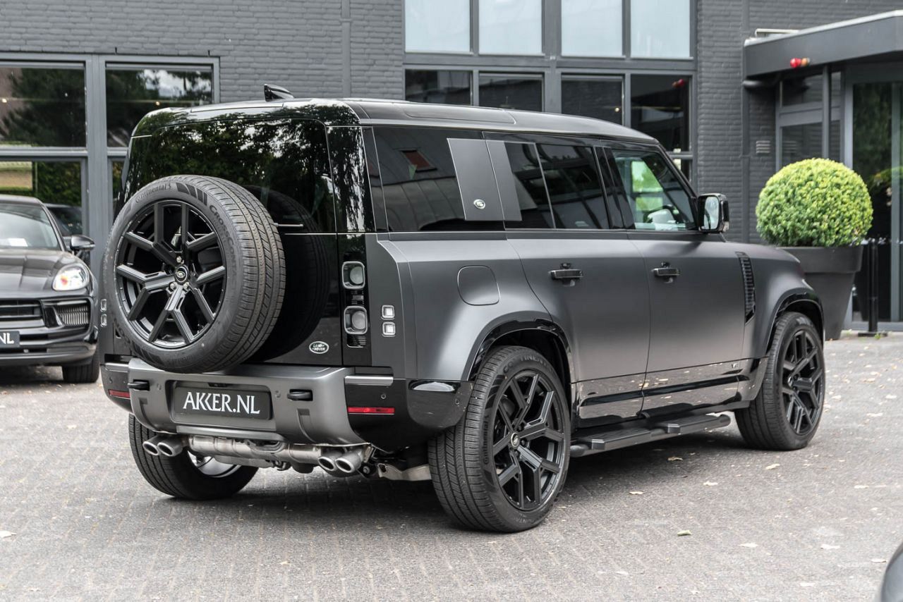 Land Rover Defender 110 P525 V8 Carpathian Edition Occasion VD AKKER